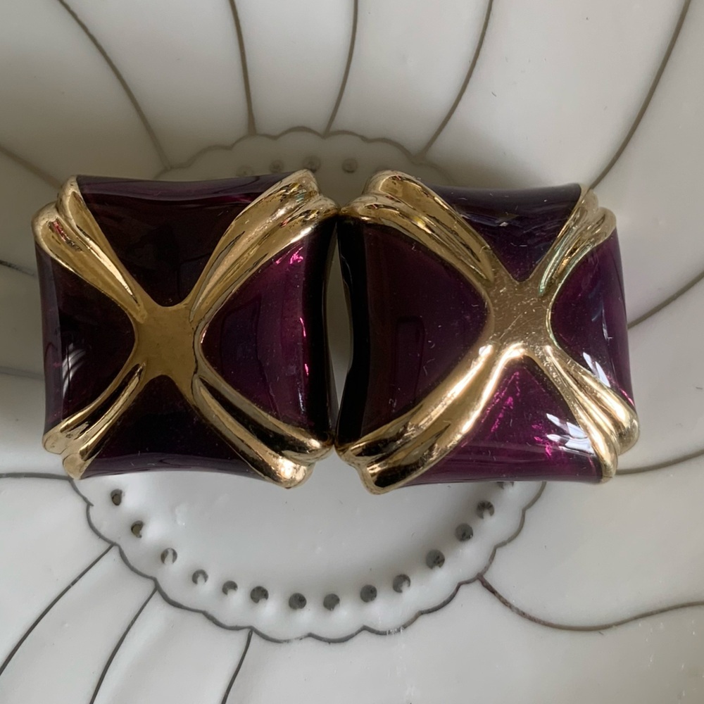 Vintage•New without tags ./.•rich burgundy|golden crossbar ClipOns